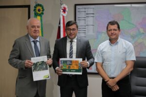 Imagem da notícia - Wilson Lima assina ordem de serviço para Infraestrutura no bairro Colônia Antônio Aleixo