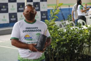 Imagem da notícia - Investindo na expansão da produção agrícola, Governo do Estado entregou mais de 11,7 mil kits da agricultura familiar em 2022