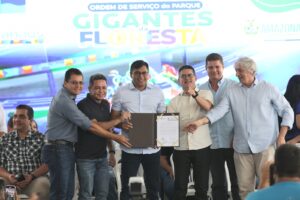 Imagem da notícia - Wilson Lima e David Almeida assinam ordem de serviço para construção do Parque Gigantes da Floresta