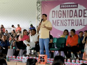 Imagem da notícia - Programa Dignidade Menstrual chega a Maués e mais de 16 mil pacotes de absorventes são entregues à meninas em situação de pobreza e extrema pobreza