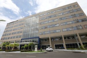 Imagem da notícia - Wilson Lima anuncia realização do primeiro implante coclear no Hospital Delphina Aziz