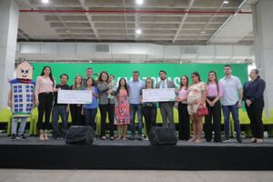 Imagem da notícia - Wilson Lima dá início ao reassentamento de mais 200 famílias da Comunidade da Sharp e Manaus 2000