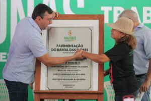 Imagem da notícia - Wilson Lima entrega Ramal das Flores pavimentado e melhora escoamento da produção