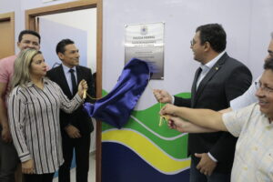 Imagem da notícia - Governador Wilson Lima inaugura posto para emissão de passaporte no PAC Studio 5