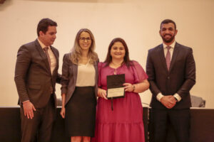 Imagem da notícia - Governo do Amazonas promove o I Encontro Estadual de Controle Interno do estado e homenageia secretarias e órgãos pelas boas práticas e transparência