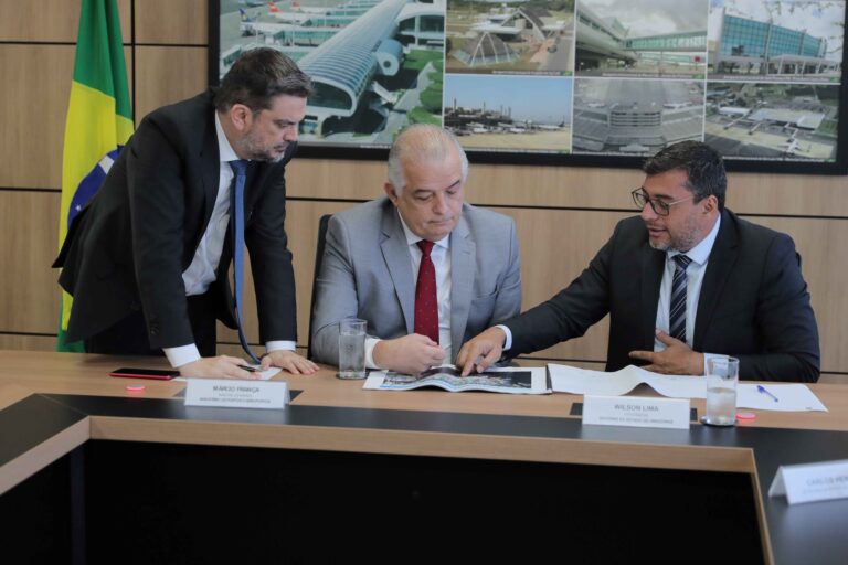 Wilson Lima reúne com ministro de Portos e Aeroportos em busca de melhorar infraestrutura do Amazonas