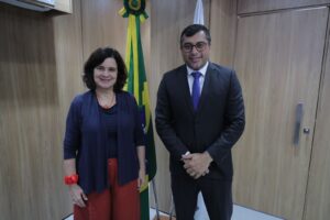 Imagem da notícia - Em reunião com Wilson Lima, ministra da Saúde anuncia que campanha de vacinação contra Influenza 2024 será antecipada no Amazonas
