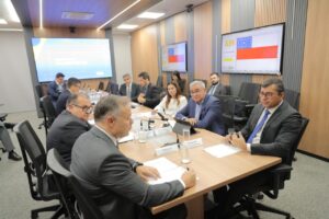 Imagem da notícia - Wilson Lima se reúne com ministros Waldez Góes e Renan Filho para tratar sobre infraestrutura e habitação no Amazonas