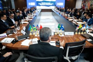 Imagem da notícia - Governadores e secretários de nove estados participam do 25º Fórum de Governadores da Amazônia Legal