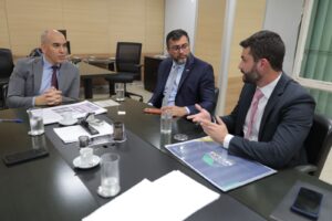 Imagem da notícia - Em Brasília, Wilson Lima busca por parceria com Governo Federal para programas de soluções de moradias do AM