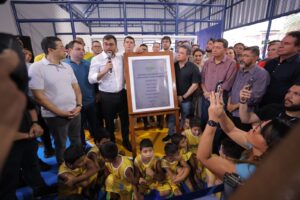 Imagem da notícia - Governador Wilson Lima entrega novo espaço de lazer e esportes do bairro São Jorge, em Manaus