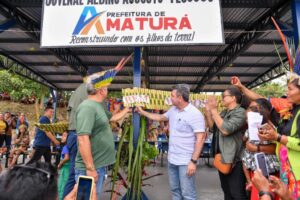 Imagem da notícia - Governo do Amazonas entrega terminal flutuante a comunidade indígena de Amaturá