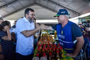 Imagem da notícia - Wilson Lima amplia para 57 feiras de Produtos Regionais da ADS ao inaugurar unidade na Arena Amadeu Teixeira