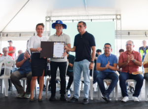 Imagem da notícia - Governo do Amazonas e Prefeitura de Manaus assinam ordem de serviço para obra do novo terminal rodoviário