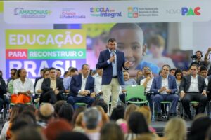 Imagem da notícia - Com ministro da Educação, Wilson Lima lança ‘Amazonas + Alfabetizado’ e avança em ações para reforçar qualidade do ensino