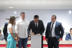 Imagem da notícia - Wilson Lima homologa resultado final do concurso do Detran Amazonas