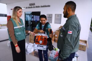 Imagem da notícia - Governo do Amazonas reforça estrutura de brigadas municipais com quase 1 mil itens de combate