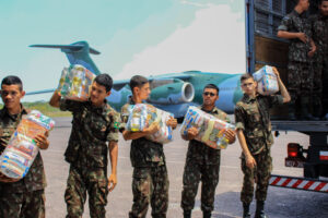 Imagem da notícia - Operação Estiagem: Governo do Amazonas envia mais 14,5 toneladas cestas básicas para Tabatinga