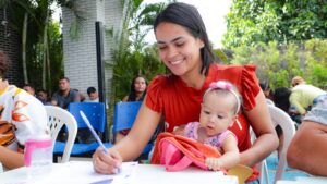 Imagem da notícia - Governo do Estado reassenta mais 34 famílias beneficiárias do Prosamin+, nas comunidades da Sharp e Manaus 2000