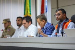 Imagem da notícia - Wilson Lima recebe de Lula garantia de apoio às famílias afetadas pela estiagem no Amazonas