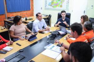 Imagem da notícia - Missão do BID avalia o impacto das mudanças climáticas no regime de cheias do Rio Negro e nas áreas do Prosamin+