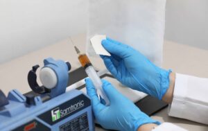 Imagem da notícia - Governo do Amazonas apoia estudo sobre tratamento de queimaduras com a utilização da andiroba e copaíba