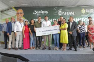 Imagem da notícia - Em quatro anos, Governo do Amazonas gera mais de 220 mil empregos diretos e indiretos