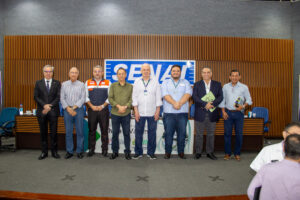 Imagem da notícia - De forma antecipada, Governo do Amazonas dialoga com representantes da indústria, comércio e serviços para a cheia e vazante de 2024