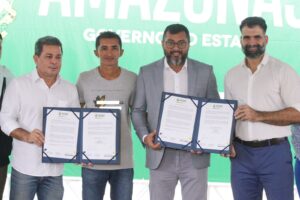 Imagem da notícia - Wilson Lima anuncia aprovação de propostas para geração de R$ 3,3 bilhões em novos créditos de carbono no estado