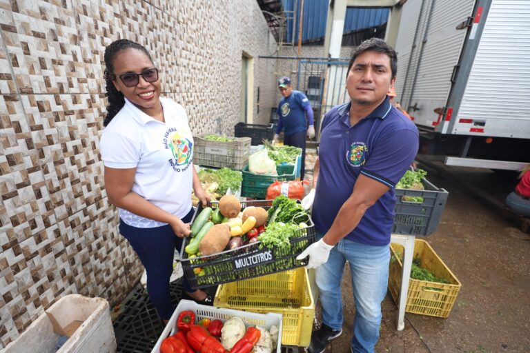 Governo do Amazonas recolhe mais de 42 toneladas de alimentos de feiras e supermercados de Manaus, em três meses