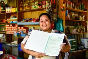 Imagem da notícia - Em Parintins, famílias do Pascoal Alaggio comemoram a nova vida com a conquista do título definitivo de terras