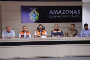 Imagem da notícia - Governo do Amazonas já realizou mais de 80 reuniões com entidades públicas e privadas para alinhar ações de enfrentamento à estiagem em 2024