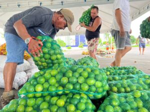 Imagem da notícia - Em Manaus, Governo do Amazonas investe cerca de R$ 45 mil na compra de produtos da agricultura familiar