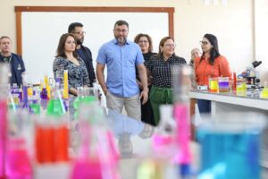 Imagem da notícia - Wilson Lima destaca mais de 460 escolas revitalizadas na rede pública estadual desde 2019