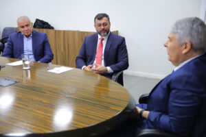 Imagem da notícia - Wilson Lima e presidente da Infraero reúnem-se para tratar sobre aeroportos do interior