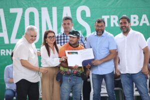 Imagem da notícia - Wilson Lima lança edital de R$ 10 milhões para o setor primário e destina fomento para produtores em Manacapuru