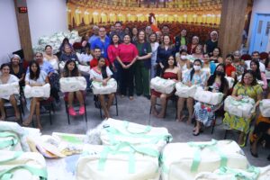 Imagem da notícia - Governo do Amazonas entrega 2,5 mil enxovais para mães em vulnerabilidade social, atendidas nas maternidades do Estado