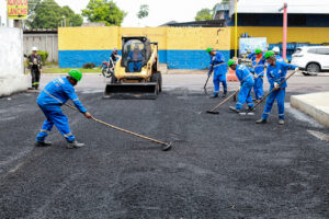 Imagem da notícia - Obras de recapeamento asfáltico avançam na área externa do Complexo Hospitalar Sul
