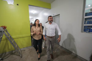 Imagem da notícia - Governador Wilson Lima vistoria obra de Caic e anuncia entrega de mais duas unidades revitalizadas