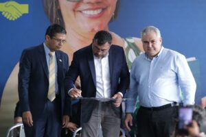 Imagem da notícia - Governador Wilson Lima anuncia investimentos de R$ 340 milhões pelo Mais Crédito Amazonas para 2025