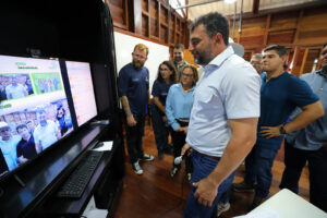 Imagem da notícia - Na Escola da Floresta, governador Wilson Lima abre ano letivo para mais de 190 mil alunos do interior