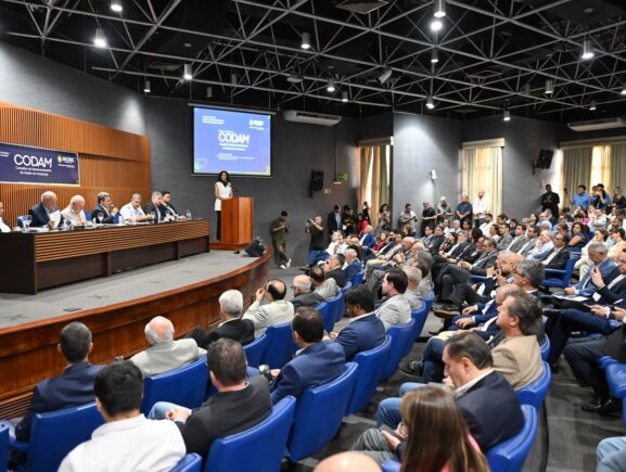 Governo do Amazonas aprova R$ 1,4 bilhão em novos investimentos e 1,6 mil empregos para o PIM