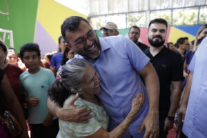 Imagem da notícia - Em Barcelos, governador Wilson Lima incentiva empreendedorismo feminino e reforça serviços de cidadania e saúde