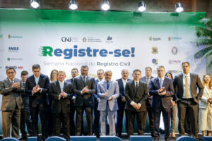 Imagem da notícia - Na abertura da Semana Nacional do Registro Civil, governador Wilson Lima destaca apoio do Estado para mutirão de atendimentos
