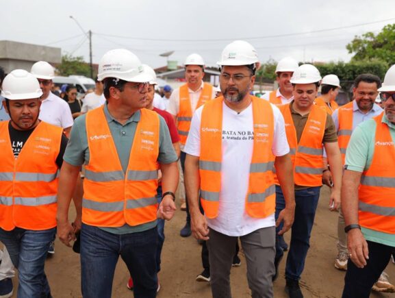 Governador Wilson Lima inaugura primeira etapa do Prosai Parintins, garantindo água tratada para 100% da área urbana do município
