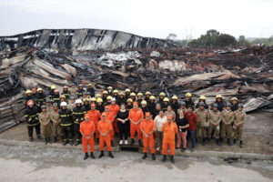Imagem da notícia - Corpo de Bombeiros Militar do Amazonas apresenta balanço da operação que extinguiu incêndio no Distrito II