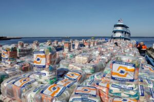 Imagem da notícia - Operação Cheia 2025: Em quatro meses, Governo do Amazonas alcança mais de 1.200 comunidades com ajuda humanitária