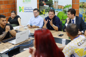 Imagem da notícia - Governo do Amazonas apresenta avanços no plano de atendimento definitivo para famílias do Monte Horebe