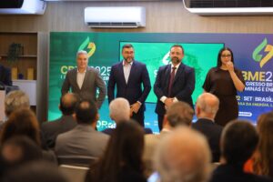 Imagem da notícia - Amazonas recebe prêmio nacional e governador Wilson Lima destaca potencial estratégico do gás natural