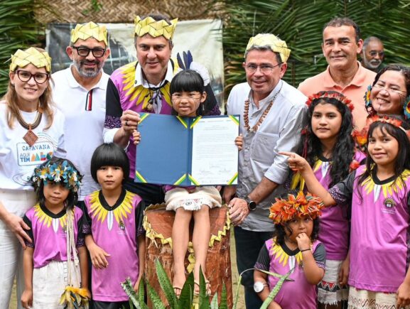 Vice-governador Tadeu de Souza destaca ampliação da Educação indígena no Amazonas durante agenda com ministro da Educação em Iranduba